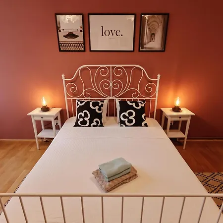 Savoya Flat In The Center